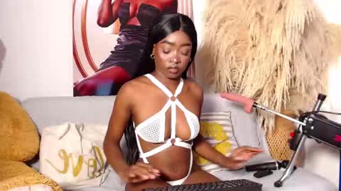   online show from 10.25.25