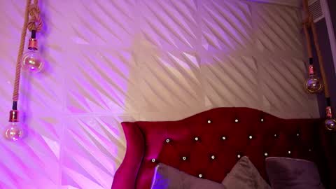 Miss Denis online show from 09.22.25