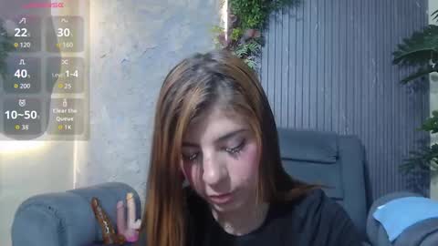 Laura online show from 11.27.25