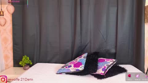 Denisse online show from 10.18.25