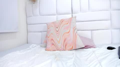 Denisse Khan online show from 03.14.26