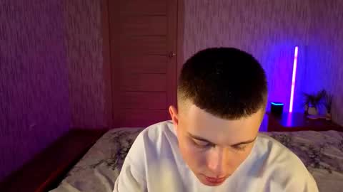 Denis online show from 10.17.25