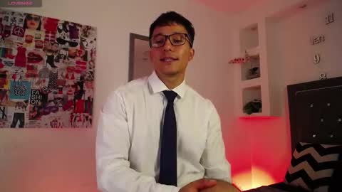 Snapshot of denizer_healer chatting on 11.14.25 DENIZER online show from 11.14.25