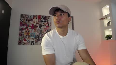 Snapshot of denizer_healer chatting on 11.30.25 DENIZER online show from 11.30.25