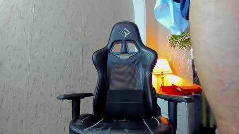 dennis_cox_ online show from 01.21.25