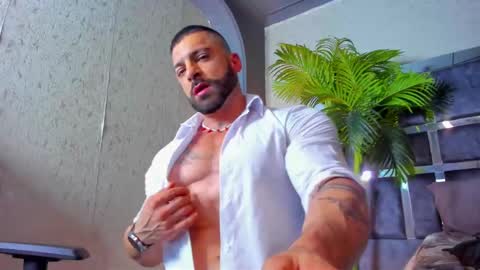 dennis_cox_ online show from 03.01.25