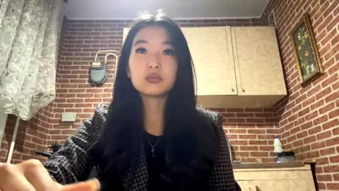 Snapshot of denysebernacchi chatting on 10.30.25 Emma online show from 10.30.25