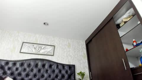 denzelrios online show from 04.07.26