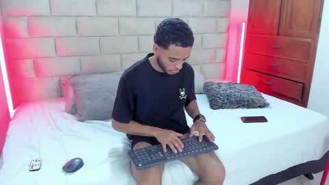 Snapshot of denzelvelez chatting on 01.15.26 David online show from 01.15.26