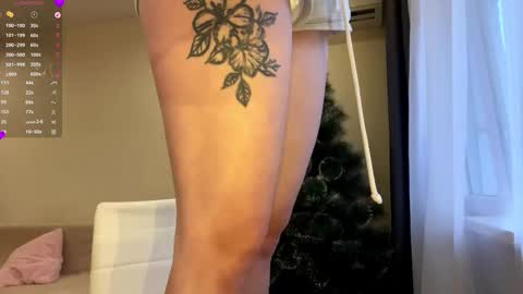 Vi  Victoria online show from 12.21.25