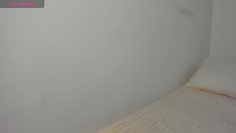 Dephne online show from 12.16.25