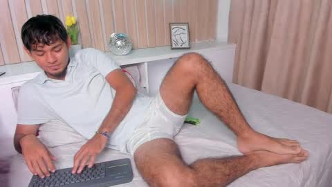 dereck_g online show from 04.17.26