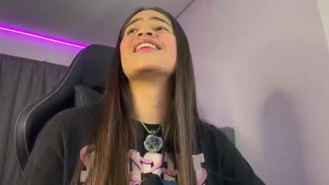 Snapshot of dereckbrownn chatting on 10.23.25 Dereck online show from 10.23.25