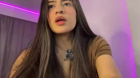 Snapshot of dereckbrownn chatting on 11.12.25 Dereck online show from 11.12.25