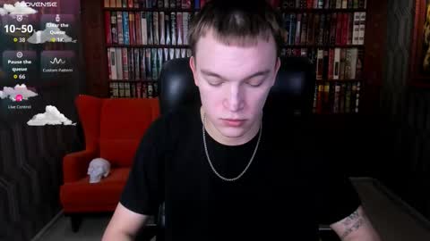 Snapshot of derek_banville chatting on 12.03.25 Derek online show from 12.03.25