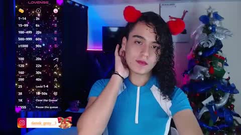 Snapshot of derek_grey1 chatting on 01.02.25 Derek independent online show from 01.02.25