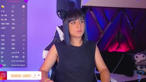 Snapshot of derek_grey1 chatting on 09.23.25 Derek independent online show from 09.23.25