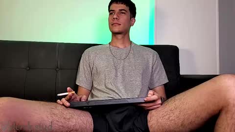 Derek independent model  online show from 12.16.25