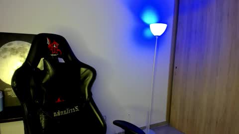 derekmuller11 online show from 03.08.26