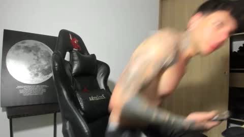 derekmuller11 online show from 03.27.26