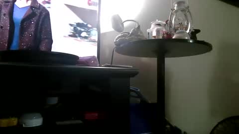 Snapshot of deroseblack chatting on 01.05.25 deroseblack online show from 01.05.25