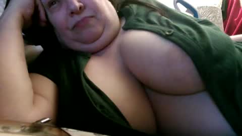 Snapshot of deroseblack chatting on 03.12.25 deroseblack online show from 03.12.25