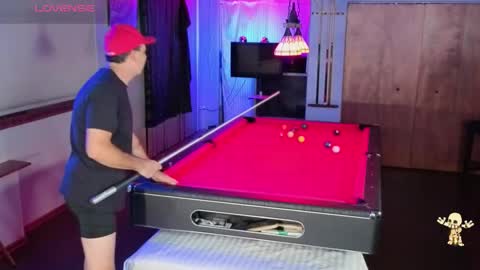 Snapshot of derrick_and_brittany chatting on 11.04.25 Derrick 52 and Brittany 50 online show from 11.04.25