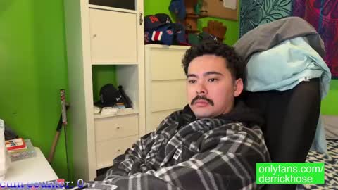 Derrick Hose online show from 02.06.25