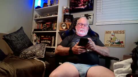 Snapshot of desertknight56 chatting on 02.25.25 D K online show from 02.25.25