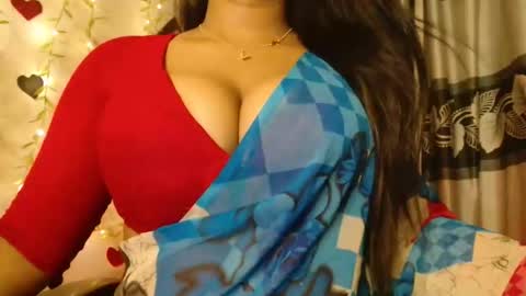 Snapshot of desi_girl_jebin chatting on 10.18.25 Jebin online show from 10.18.25