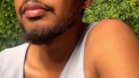Snapshot of desi_silver chatting on 01.31.25 Desi silver online show from 01.31.25