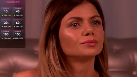 Mia online show from 11.12.25