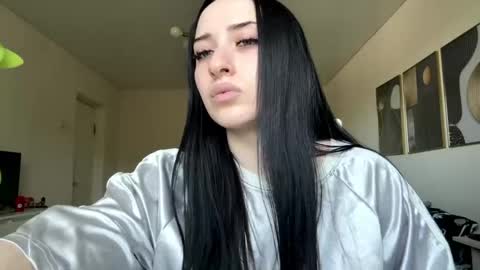 Kira online show from 05.16.26
