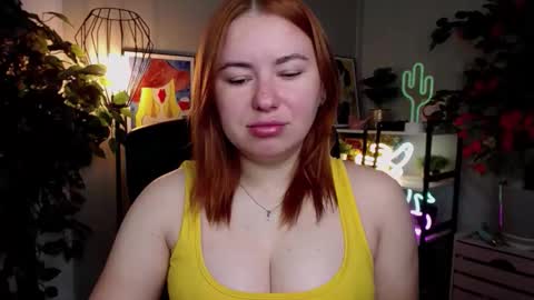 Snapshot of desirelayla chatting on 09.16.25 LAYLA online show from 09.16.25