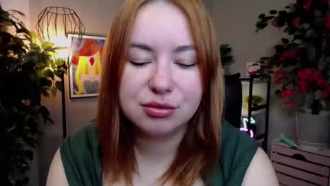 Snapshot of desirelayla chatting on 10.02.25 LAYLA online show from 10.02.25
