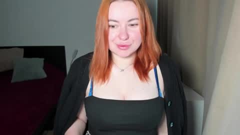 Snapshot of desirelayla chatting on 05.08.26 LAYLA online show from 05.08.26