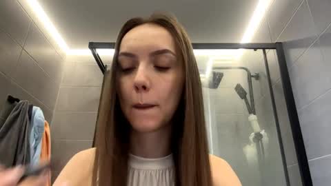 Ksenia online show from 04.08.26