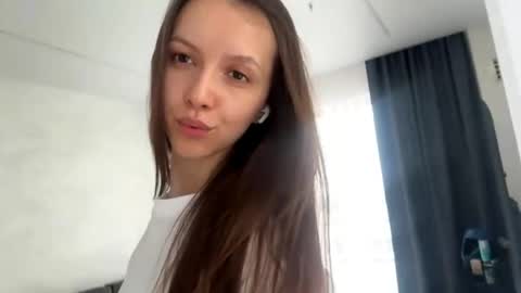 Ksenia online show from 04.10.26