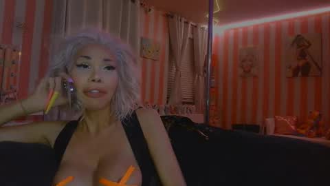 IMMACULATE BEAUTY online show from 11.09.25