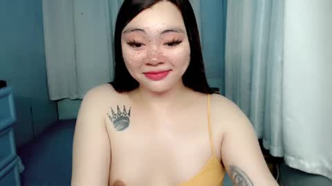 Snapshot of destinyroxie chatting on 12.05.24 ROXIE  online show from 12.05.24