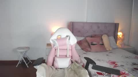 destinysweet21 online show from 03.01.25