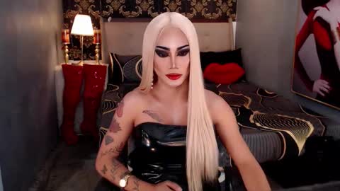 Snapshot of destroyermistressxxx chatting on 02.24.26 destroyermistressxxx online show from 02.24.26