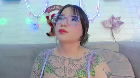 Deva Blue online show from 12.08.24