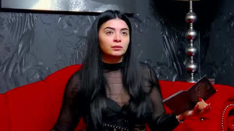 Snapshot of devashaqueen chatting on 02.17.26 Devasha online show from 02.17.26