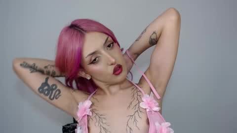 Snapshot of devil_blood chatting on 11.29.25 Angel Boo and Adrian online show from 11.29.25