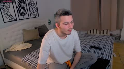 devin_ho online show from 01.30.25