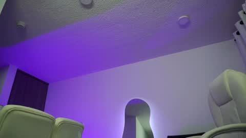 Devin Hunter online show from 01.25.25