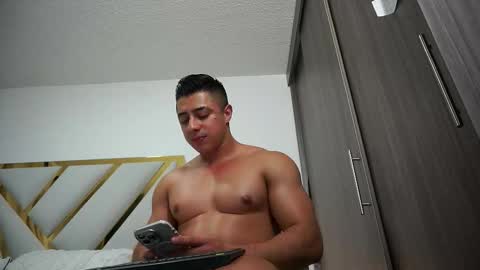 Devin Hunter online show from 10.01.25