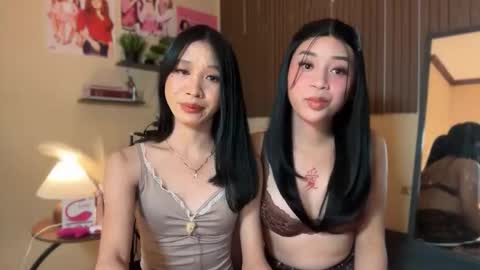 Snapshot of devine_goddessx chatting on 02.14.26 Devine Greyson online show from 02.14.26