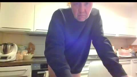 Snapshot of devon_nite chatting on 01.27.25 Devon online show from 01.27.25